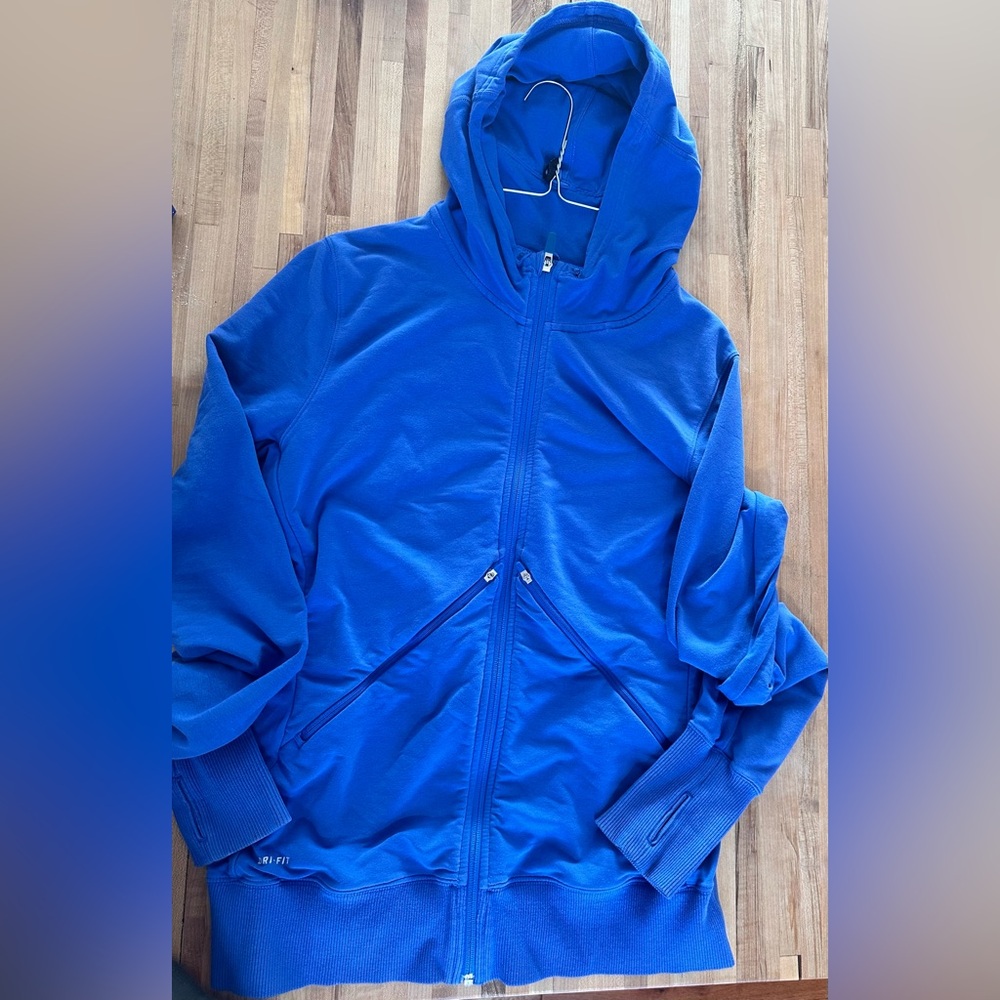 #15 Nike Zip-up Hoodie